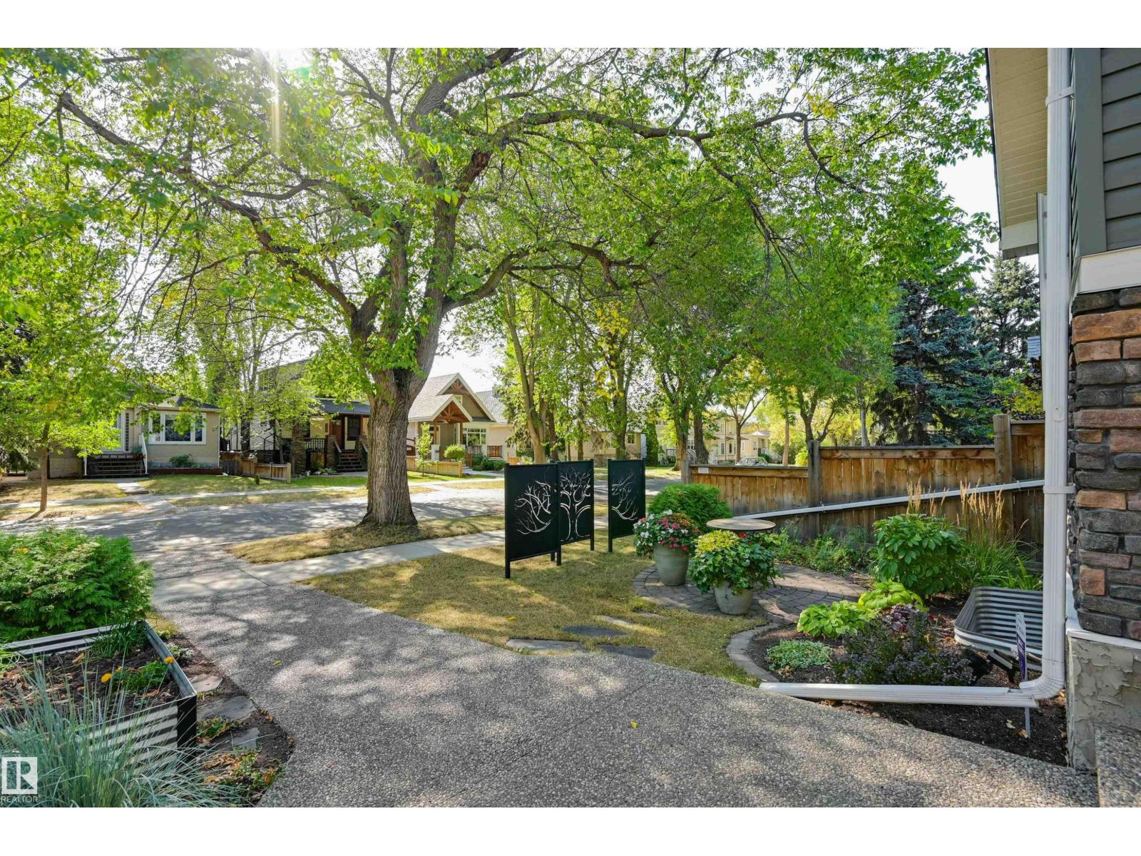 10810 74 Av Nw, Edmonton, Alberta  T6E 1G9 - Photo 5 - E4470110