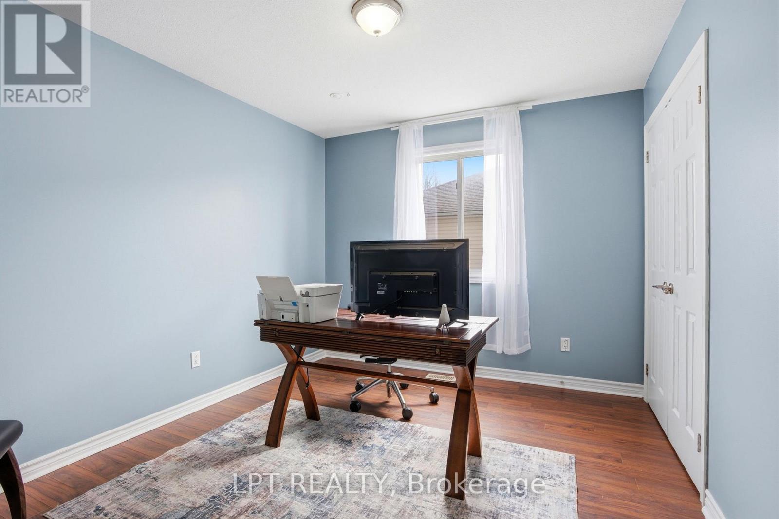 582 Harris Circle, Strathroy-Caradoc, Ontario  N7G 4H2 - Photo 20 - X12821354