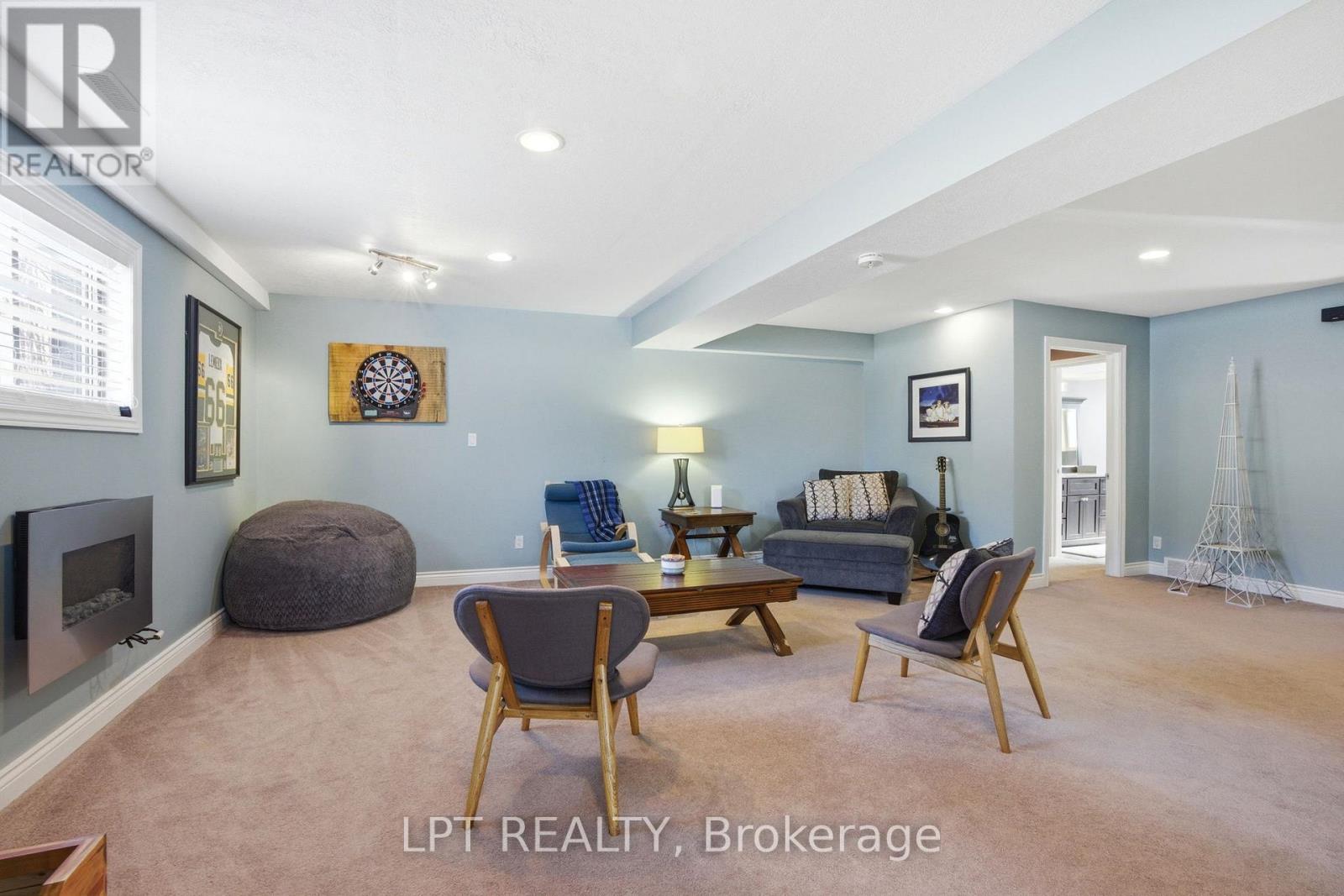 582 Harris Circle, Strathroy-Caradoc, Ontario  N7G 4H2 - Photo 28 - X12821354