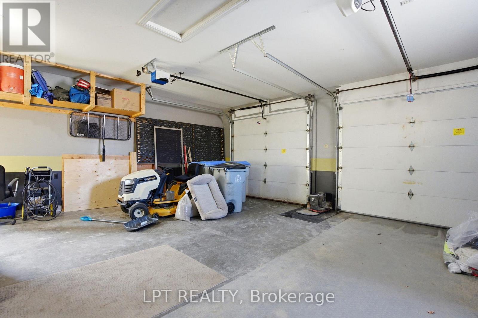 582 Harris Circle, Strathroy-Caradoc, Ontario  N7G 4H2 - Photo 35 - X12821354