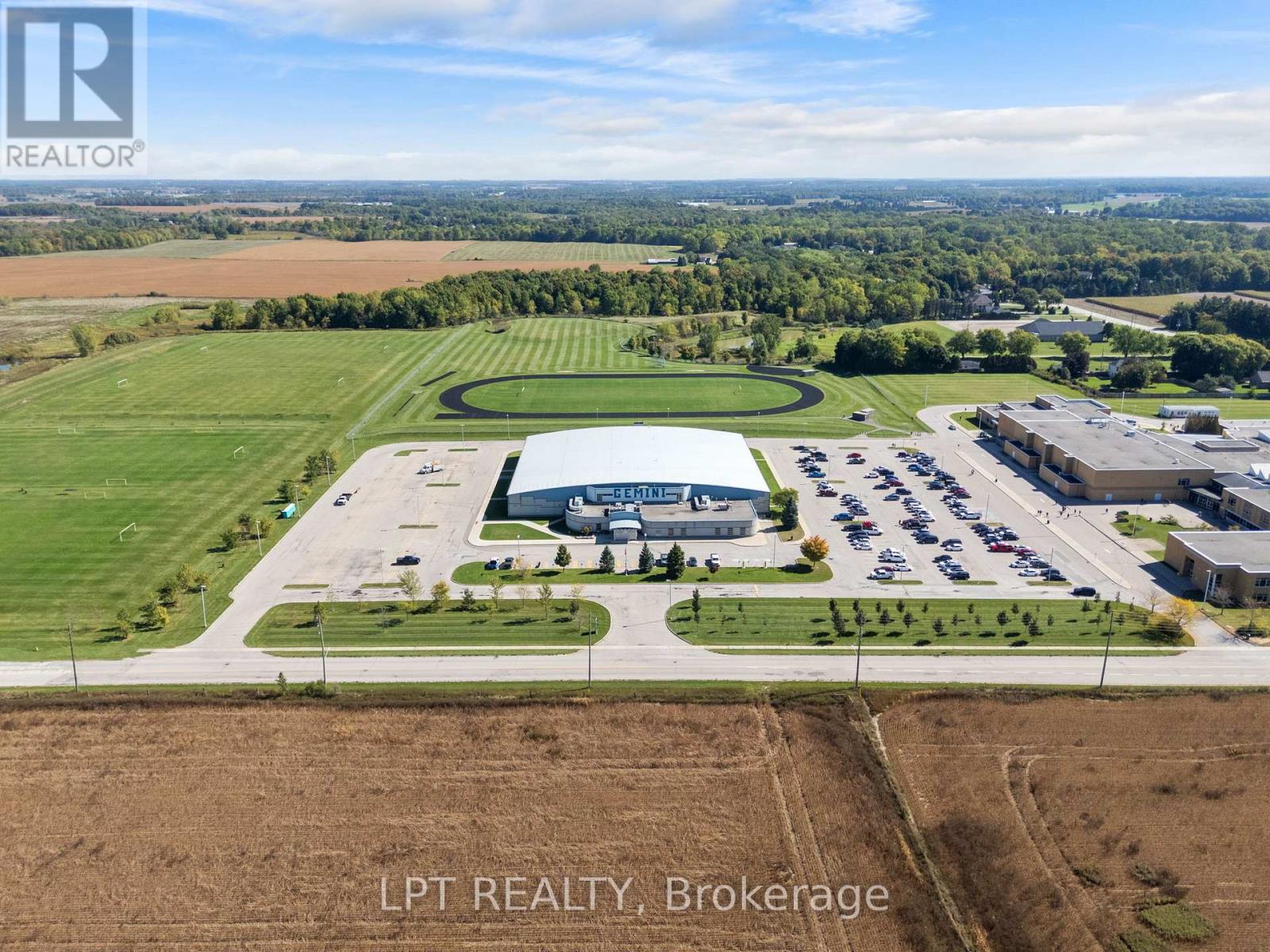 582 Harris Circle, Strathroy-Caradoc, Ontario  N7G 4H2 - Photo 46 - X12821354