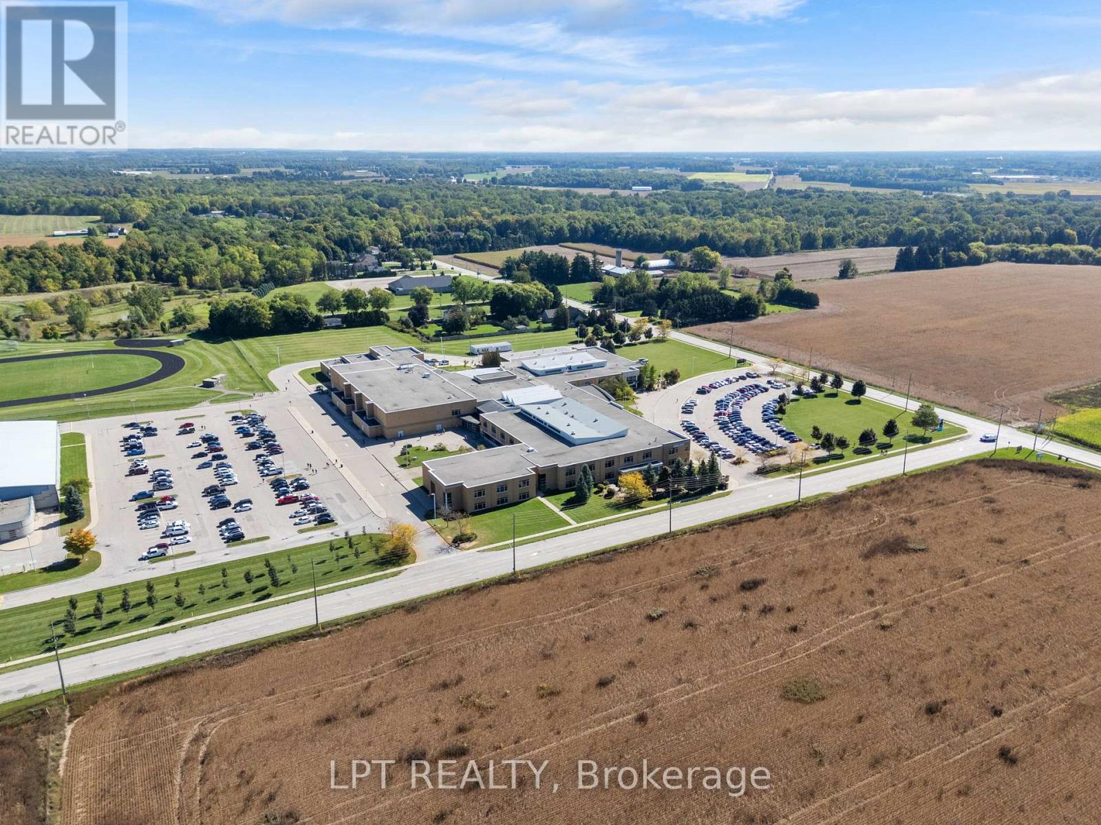 582 Harris Circle, Strathroy-Caradoc, Ontario  N7G 4H2 - Photo 47 - X12821354