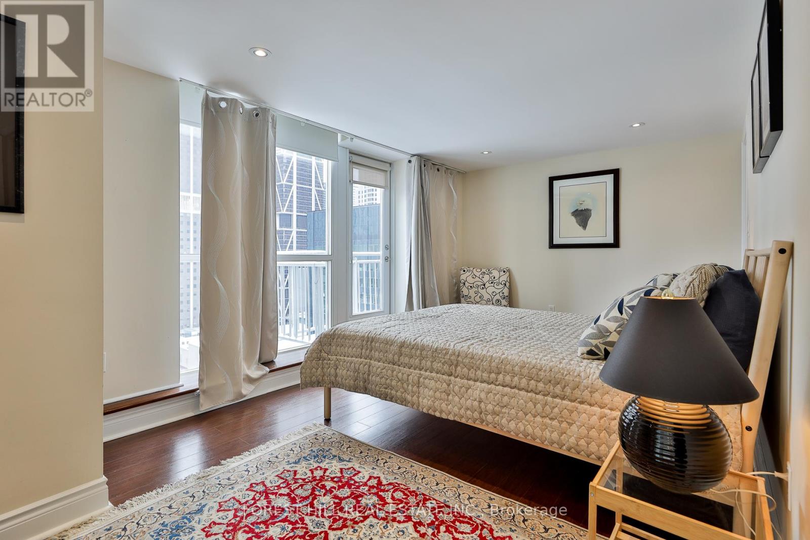 Ph 1904 - 80 Cumberland Street, Toronto, Ontario  M5R 3K9 - Photo 27 - C12820308