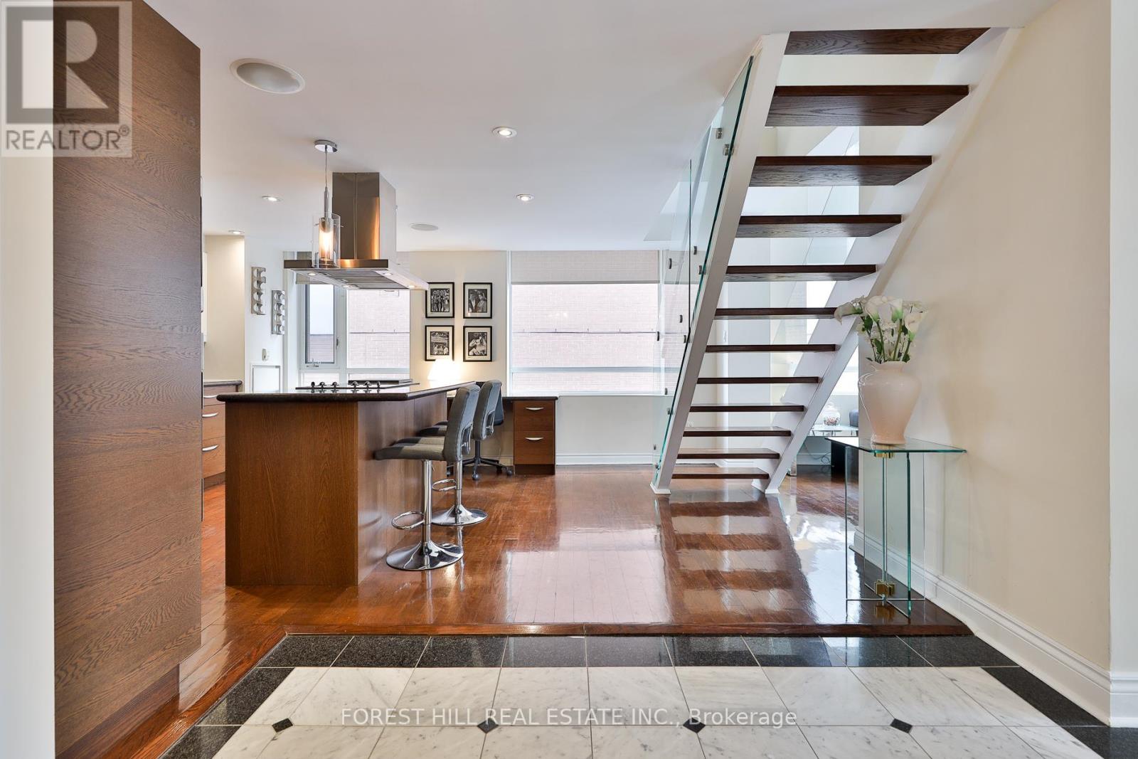 Ph 1904 - 80 Cumberland Street, Toronto, Ontario  M5R 3K9 - Photo 3 - C12820308