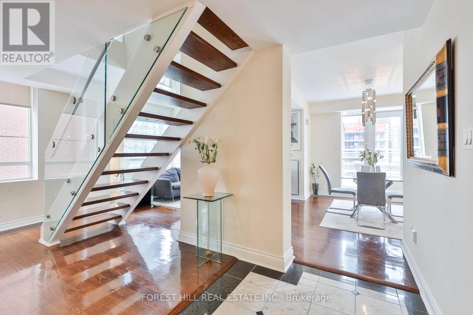 Ph 1904 - 80 Cumberland Street, Toronto, Ontario  M5R 3K9 - Photo 9 - C12820308