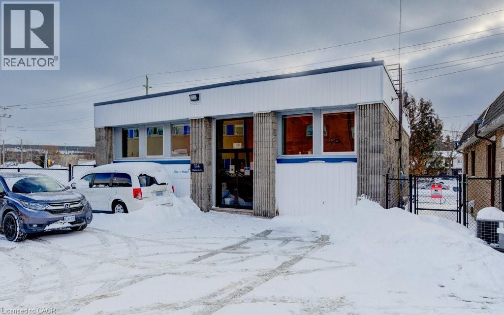 354 E Charles Street E, Kitchener, Ontario  N2G 4L5 - Photo 2 - 40807731