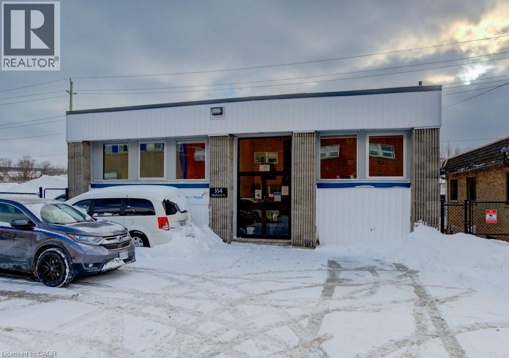 354 E Charles Street E, Kitchener, Ontario  N2G 4L5 - Photo 3 - 40807731