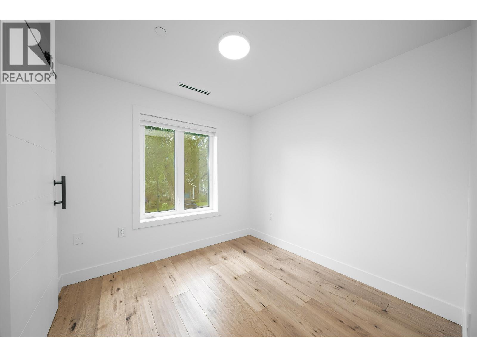 1 2777 E 27th Avenue, Vancouver, British Columbia  V5R 1N4 - Photo 20 - R3050132