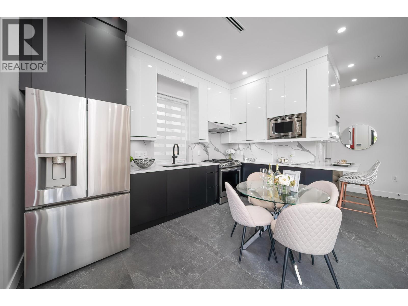 1 2777 E 27th Avenue, Vancouver, British Columbia  V5R 1N4 - Photo 9 - R3050132