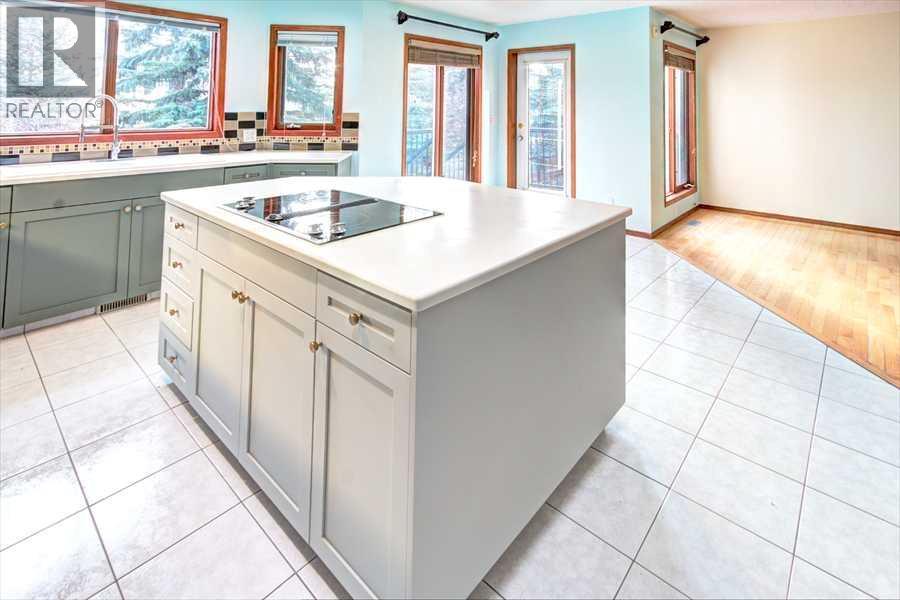 6967 Christie Estate Boulevard Sw, Calgary, Alberta  T3H 2S5 - Photo 11 - A2271410