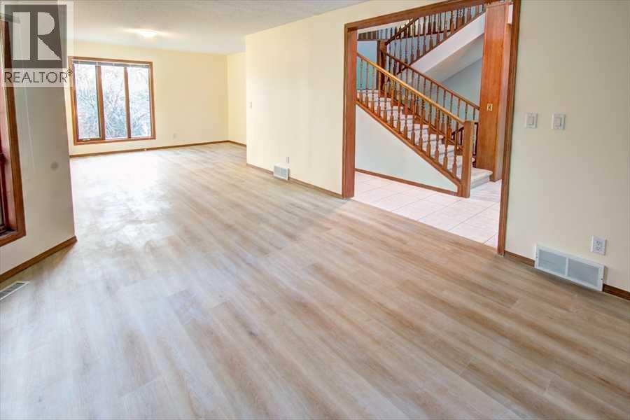 6967 Christie Estate Boulevard Sw, Calgary, Alberta  T3H 2S5 - Photo 20 - A2271410