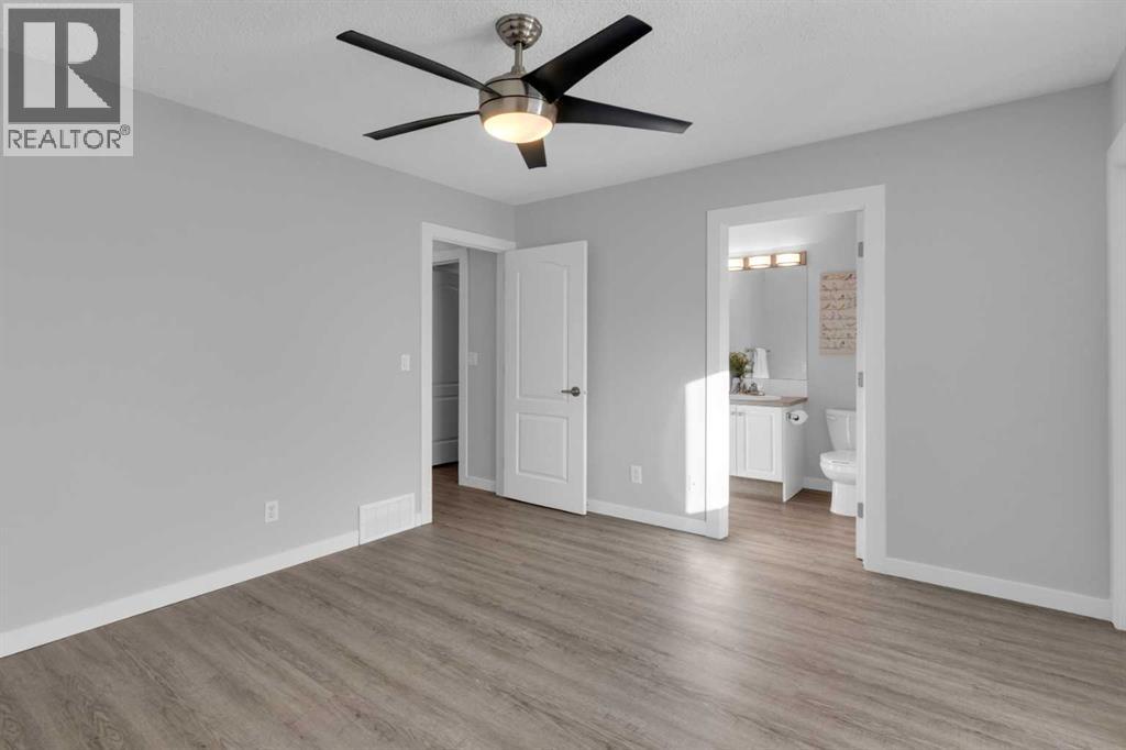 103 Canoe Square Sw, Airdrie, Alberta T4B 2N7 - Photo 12 - A2284179