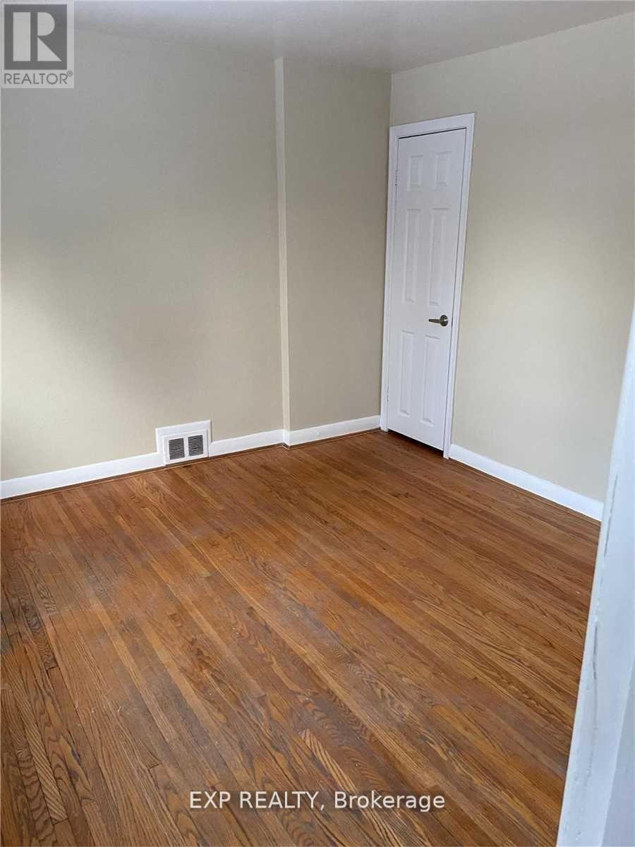 204 York Mills Road, Toronto, Ontario  M2L 1K9 - Photo 12 - C12821364