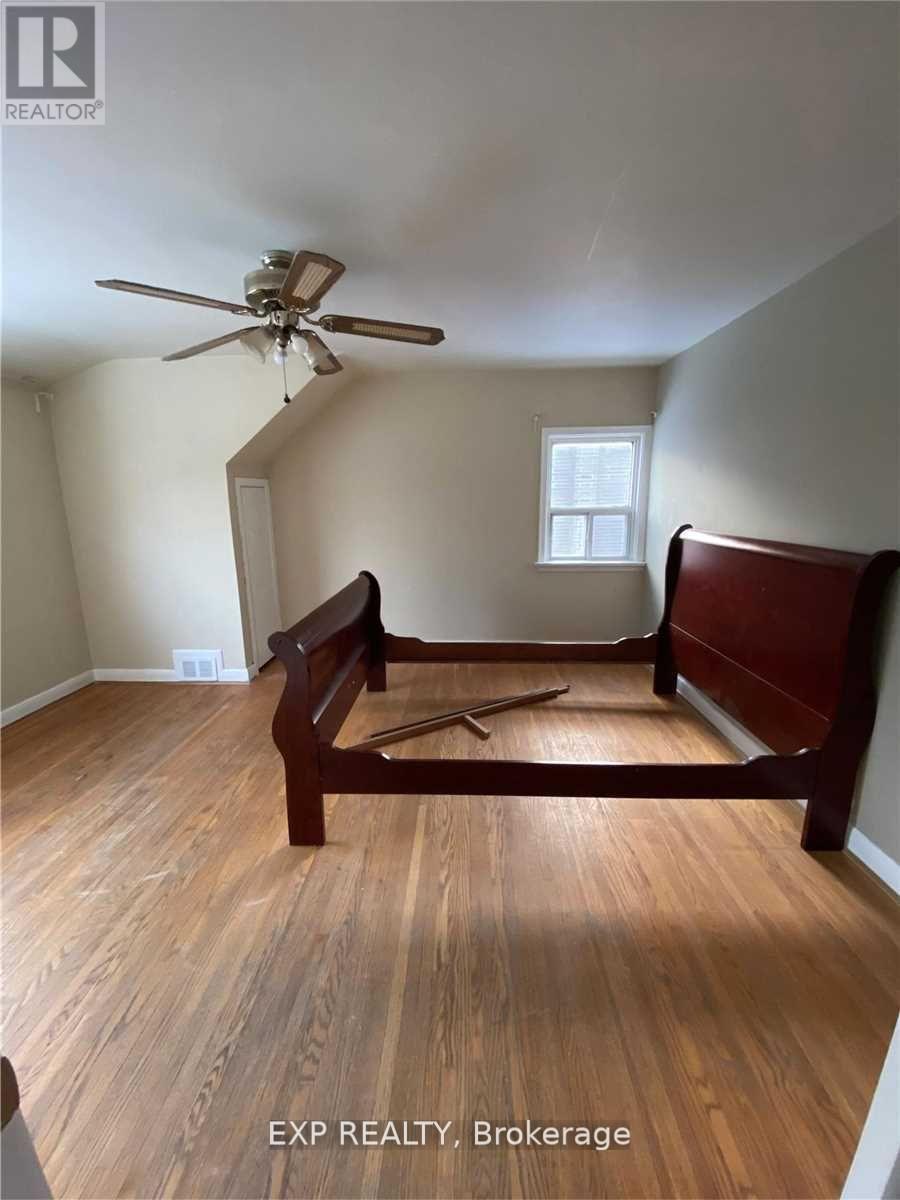 204 York Mills Road, Toronto, Ontario  M2L 1K9 - Photo 14 - C12821364