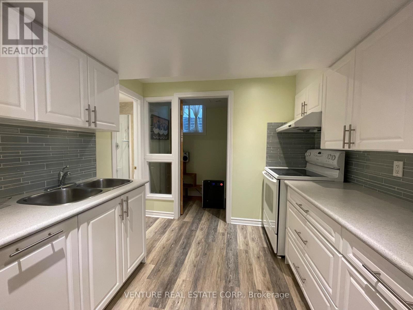 Unknown Address, ,     - Photo 8 - E12821362