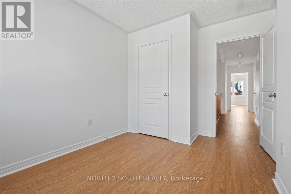 17 Gower Drive, Aurora, Ontario  L4G 0V9 - Photo 14 - N12821380