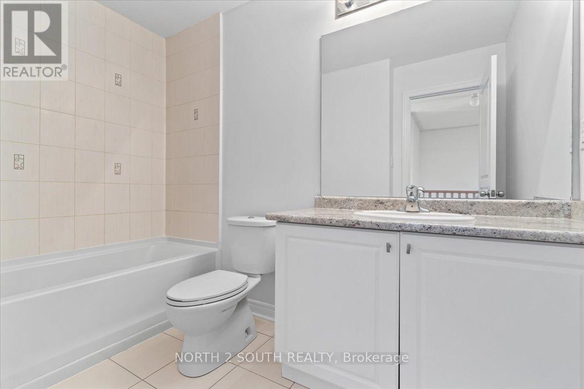 17 Gower Drive, Aurora, Ontario  L4G 0V9 - Photo 18 - N12821380