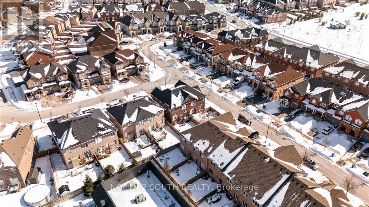 17 Gower Drive, Aurora, Ontario  L4G 0V9 - Photo 44 - N12821380