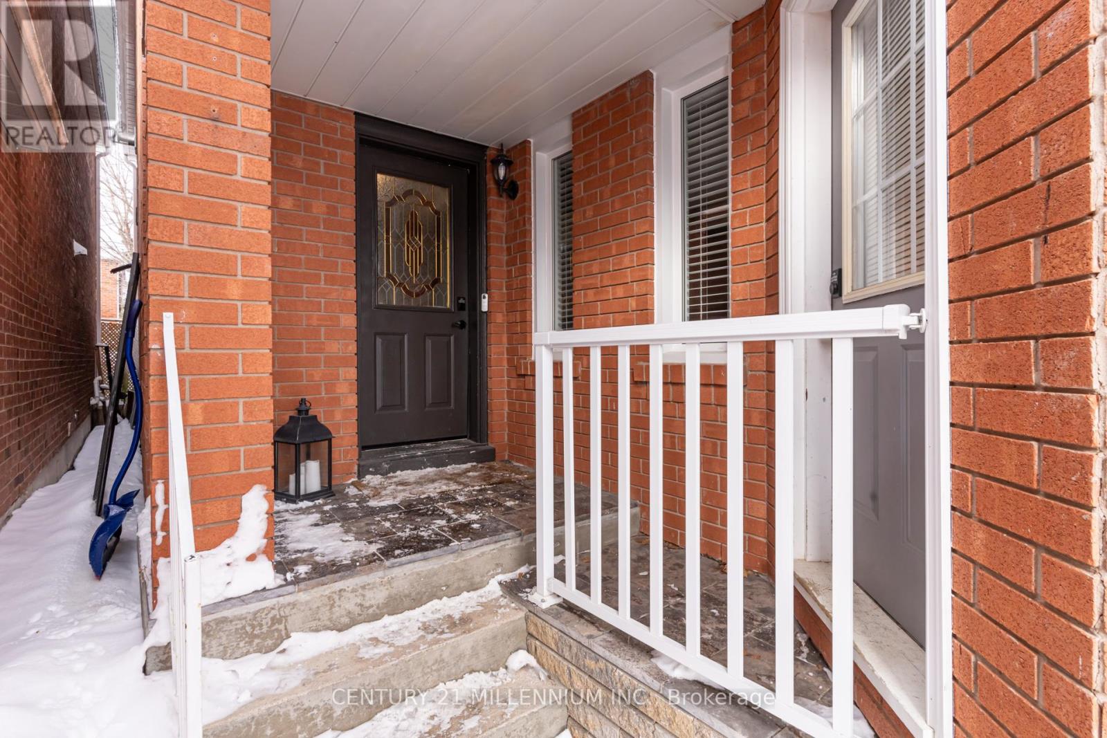 327 Perry Road, Orangeville, Ontario  L9W 4Y9 - Photo 2 - W12819202