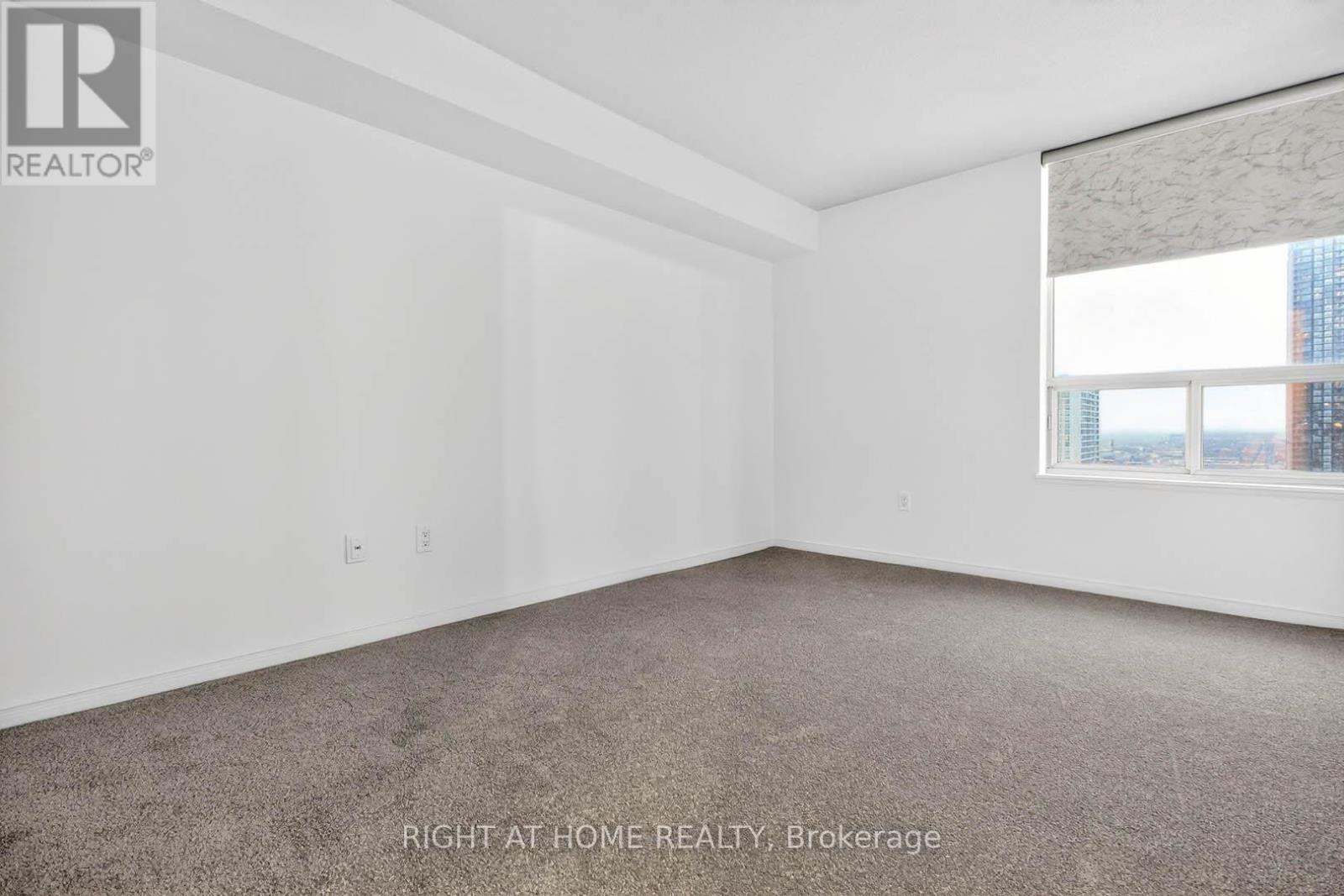 2204 - 400 Webb Drive, Mississauga, Ontario  L5B 3Z7 - Photo 24 - W12821368