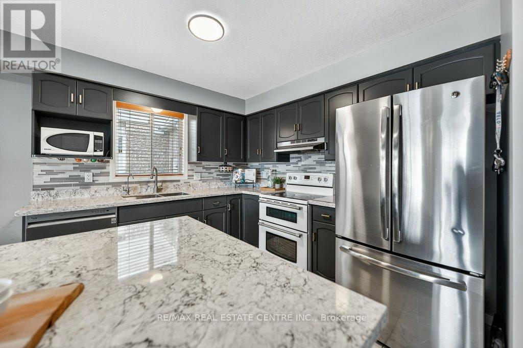 14 Chester Drive, Cambridge, Ontario  N1T 2C4 - Photo 12 - X12821374