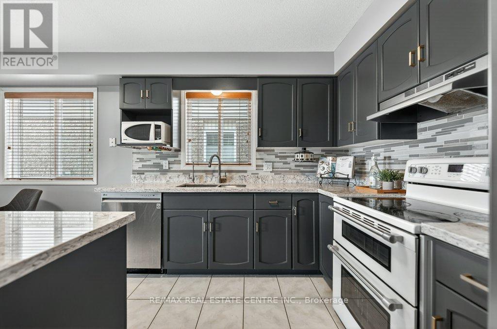 14 Chester Drive, Cambridge, Ontario  N1T 2C4 - Photo 14 - X12821374