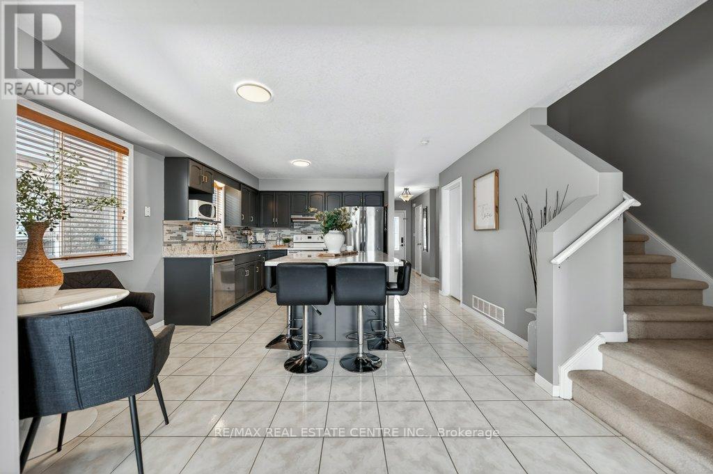 14 Chester Drive, Cambridge, Ontario  N1T 2C4 - Photo 8 - X12821374