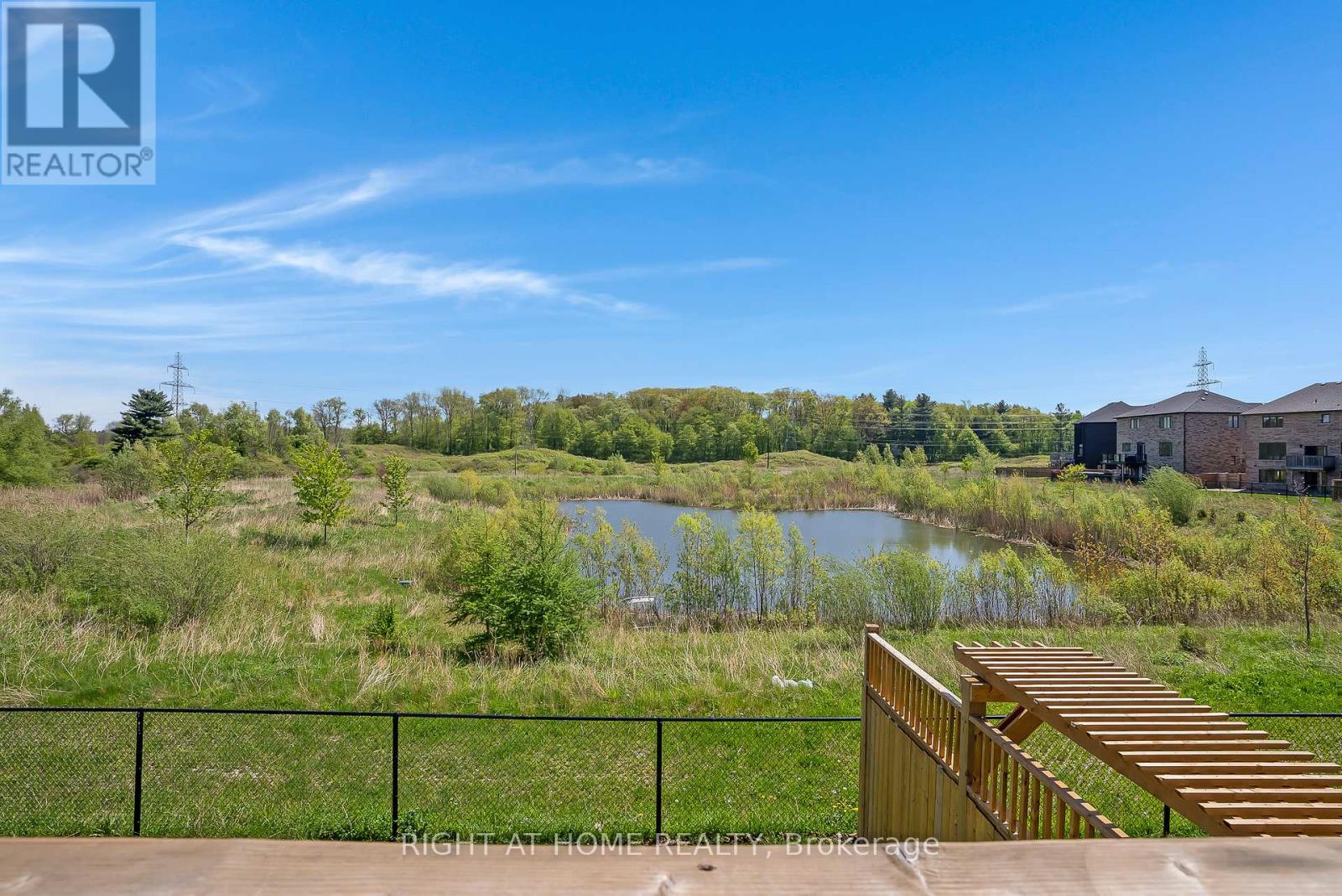 19 Robarts (Main Level) Drive, Hamilton, Ontario  L9K 0H5 - Photo 22 - X12821388