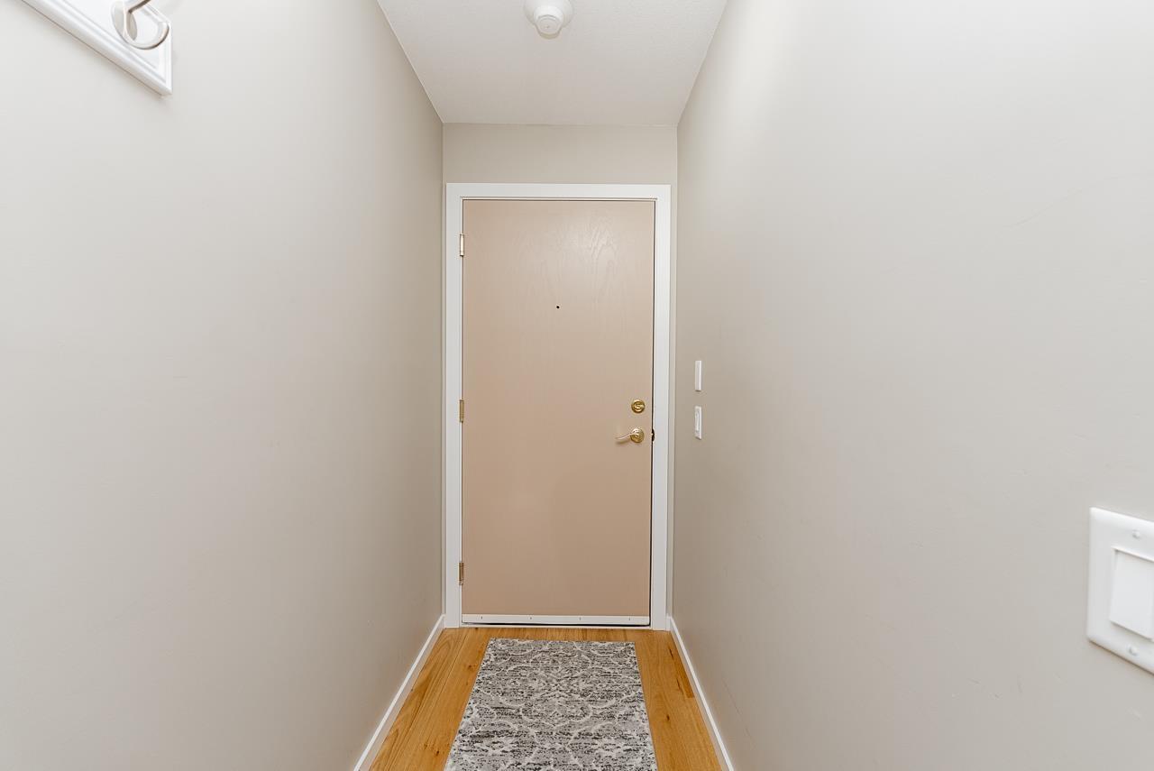 302 13911 70 Avenue, Surrey, British Columbia  V3W 6B4 - Photo 6 - R3091737