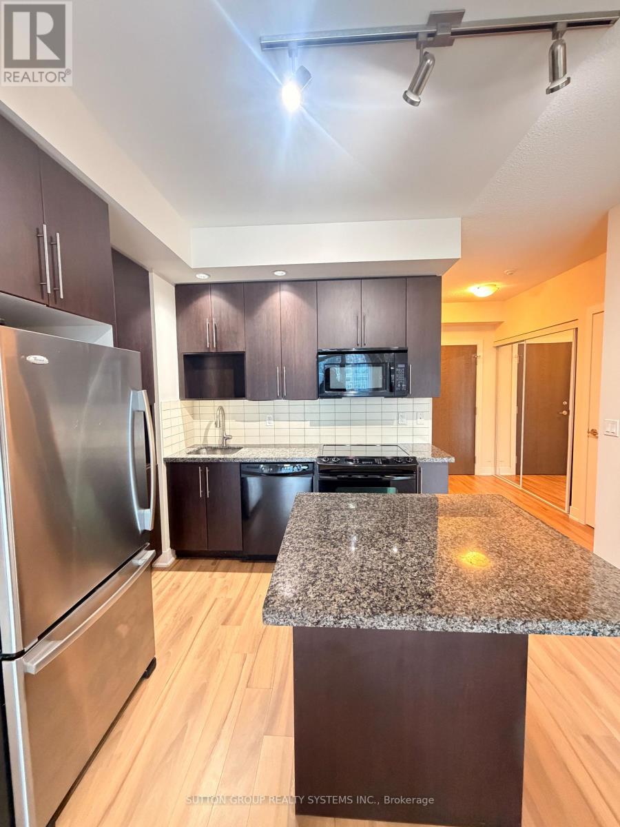 907 - 28 Linden Street, Toronto, Ontario  M4Y 0A4 - Photo 3 - C12821414