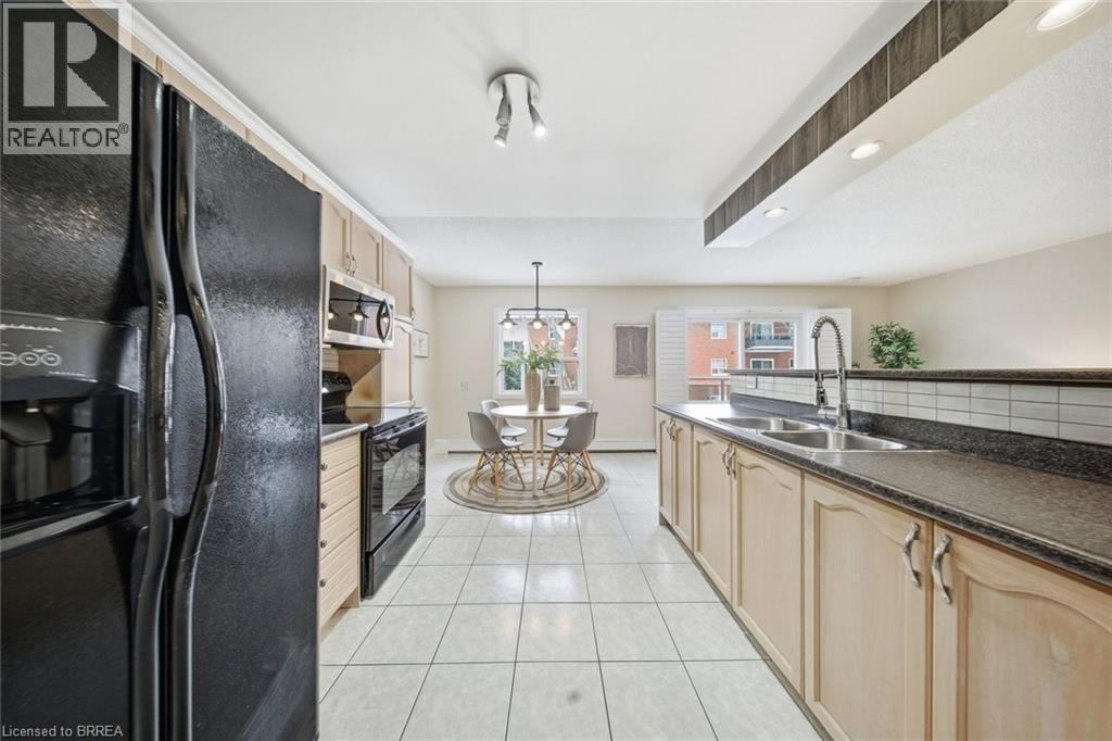 616 Grey Street Unit# 16, Brantford, Ontario  N3S 4Y1 - Photo 3 - 40803876