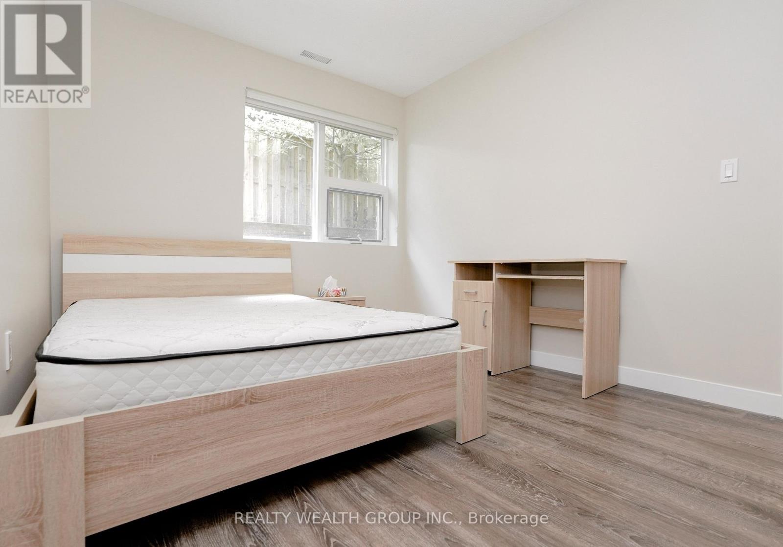 113 - 288 Albert Street, Waterloo, Ontario  N2L 0G9 - Photo 14 - X12821396