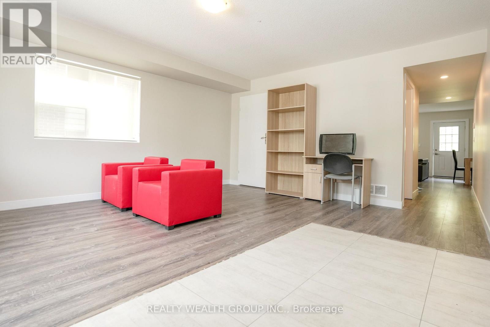 113 - 288 Albert Street, Waterloo, Ontario  N2L 0G9 - Photo 9 - X12821396