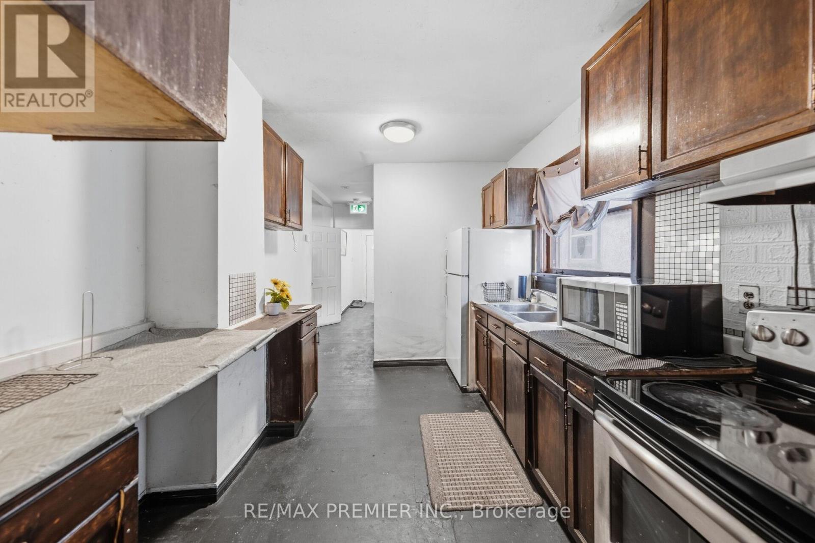 4548 Victoria Avenue, Niagara Falls, Ontario  L2E 4B6 - Photo 18 - X12821402