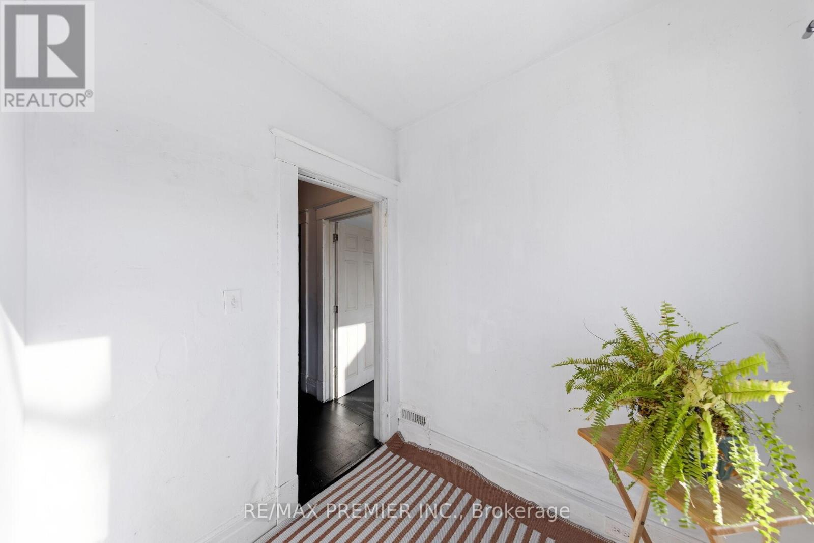 4548 Victoria Avenue, Niagara Falls, Ontario  L2E 4B6 - Photo 29 - X12821402