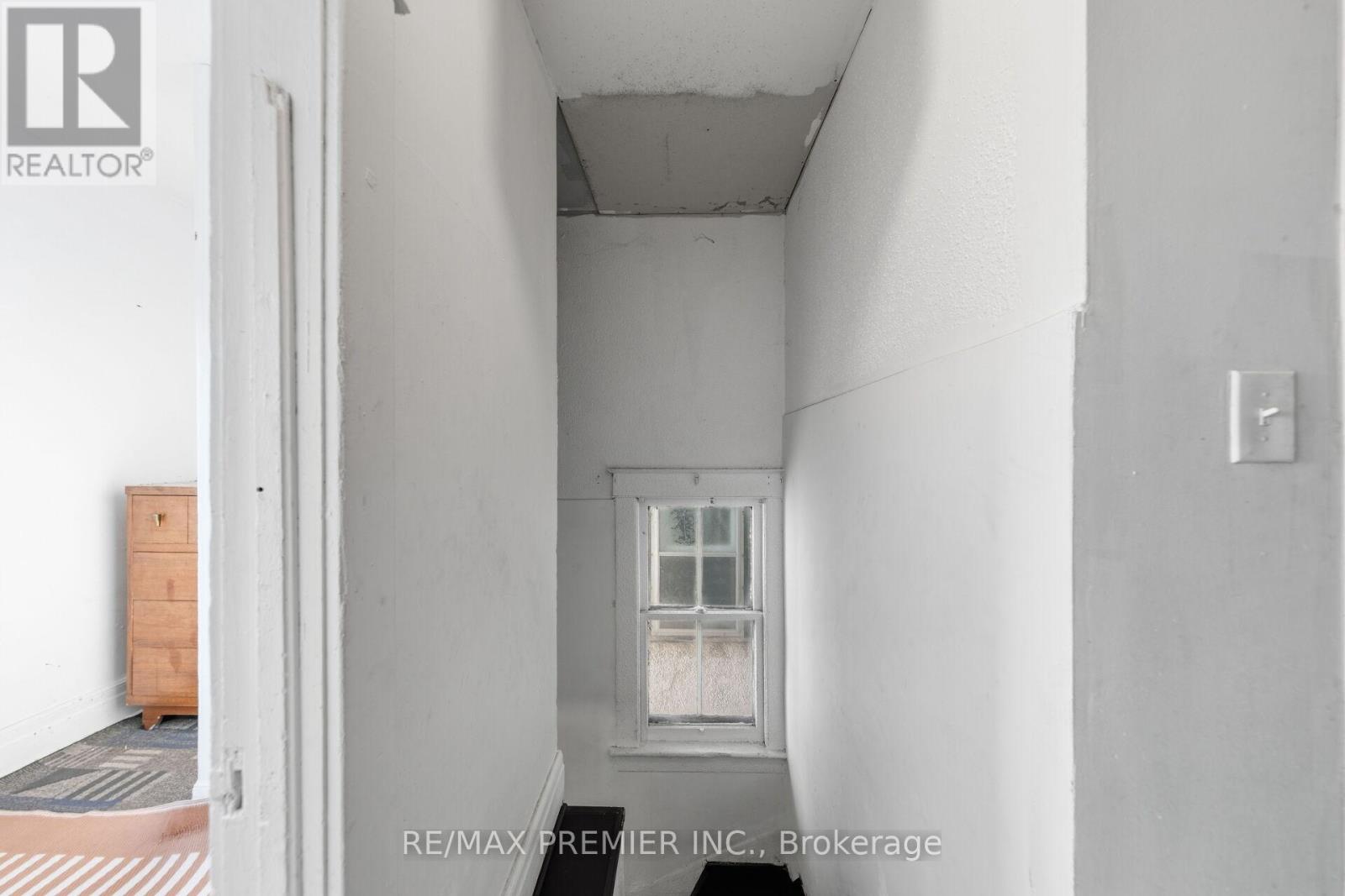 4548 Victoria Avenue, Niagara Falls, Ontario  L2E 4B6 - Photo 30 - X12821402