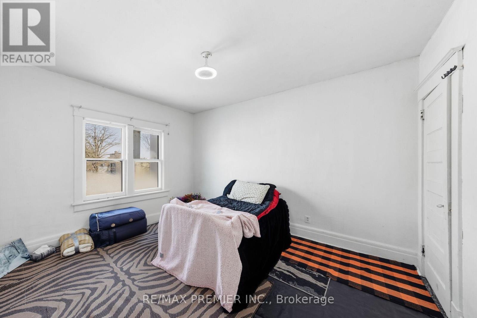 4548 Victoria Avenue, Niagara Falls, Ontario  L2E 4B6 - Photo 34 - X12821402