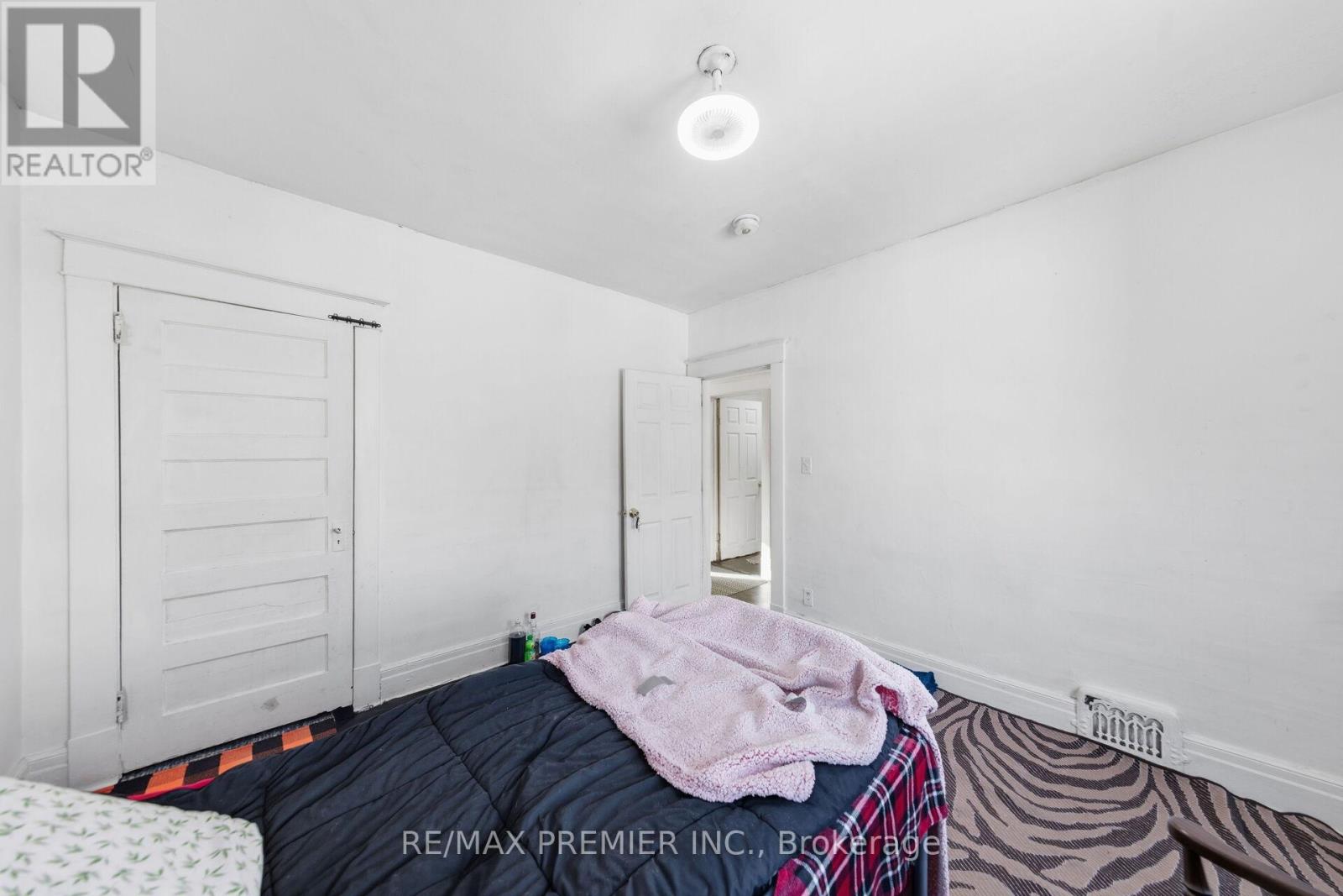 4548 Victoria Avenue, Niagara Falls, Ontario  L2E 4B6 - Photo 37 - X12821402