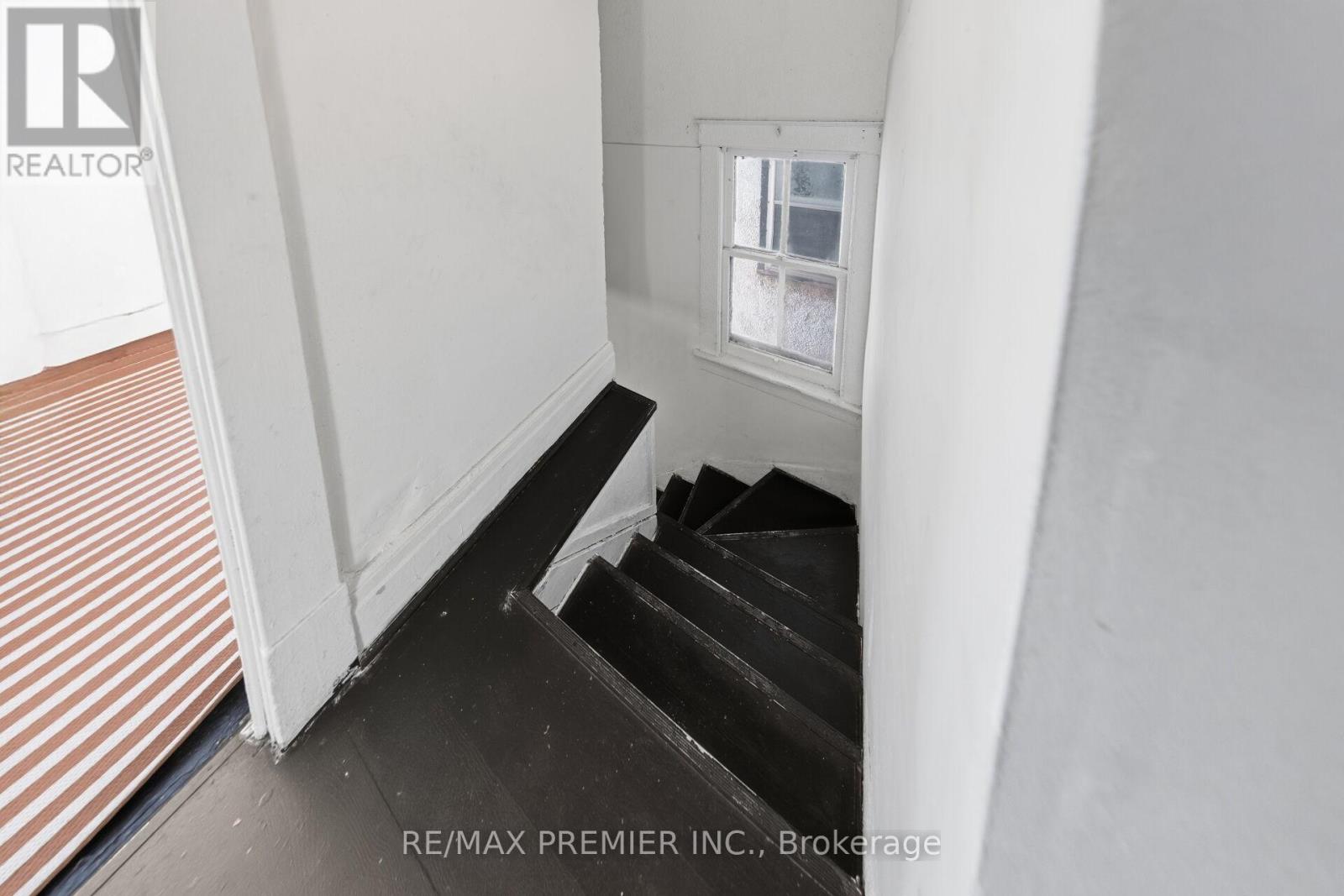 4548 Victoria Avenue, Niagara Falls, Ontario  L2E 4B6 - Photo 41 - X12821402