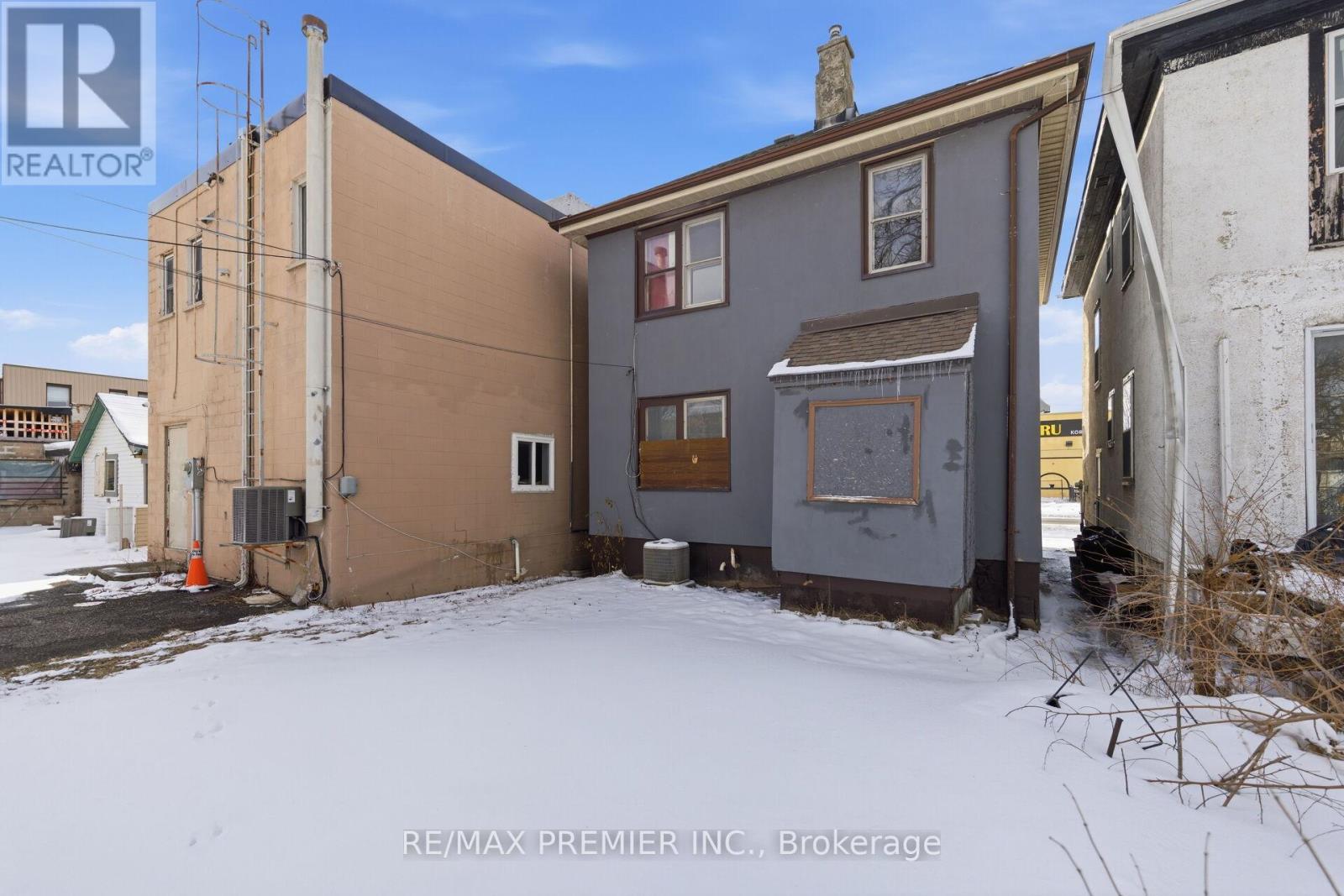 4548 Victoria Avenue, Niagara Falls, Ontario  L2E 4B6 - Photo 49 - X12821402