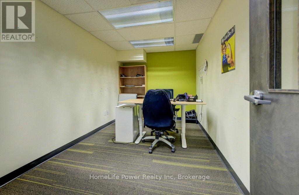 354 Charles Street E, Kitchener, Ontario  N2G 4L5 - Photo 10 - X12821418