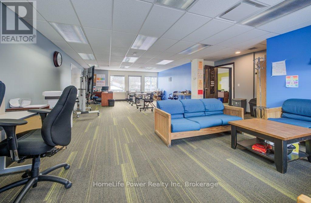 354 Charles Street E, Kitchener, Ontario  N2G 4L5 - Photo 26 - X12821418