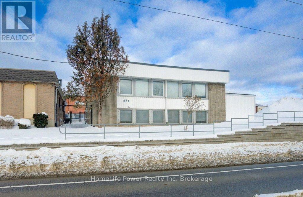 354 Charles Street E, Kitchener, Ontario  N2G 4L5 - Photo 5 - X12821418