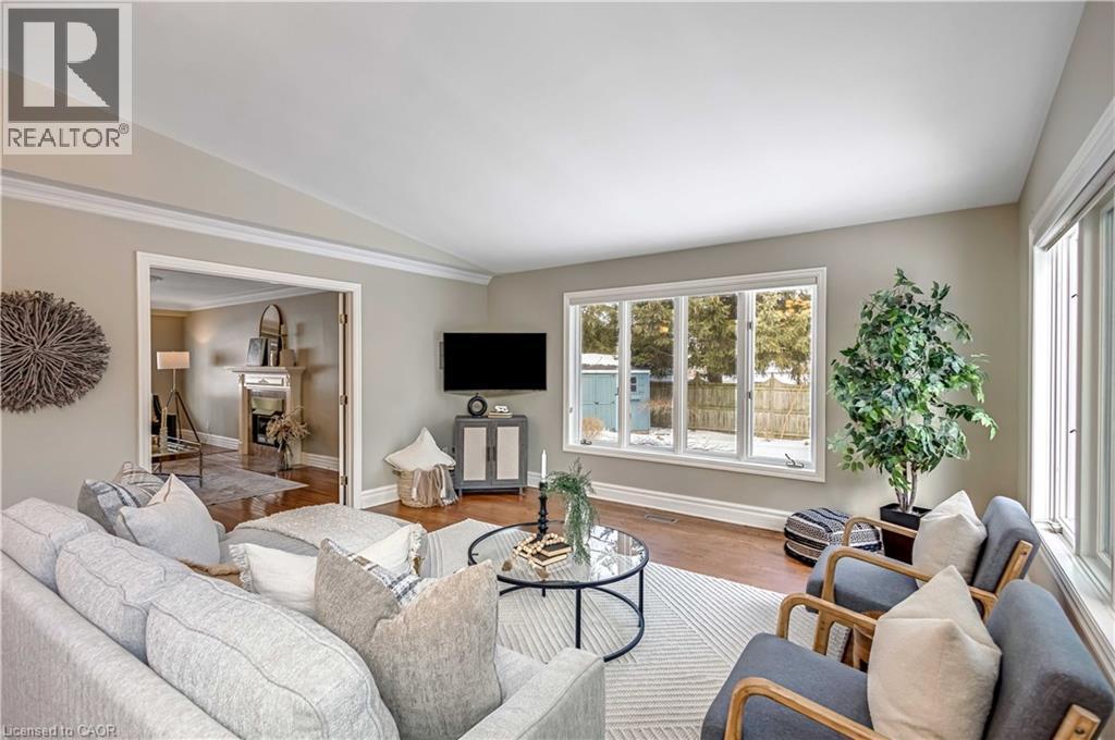 428 Hendrie Avenue, Burlington, Ontario  L7T 1E2 - Photo 16 - 40804632