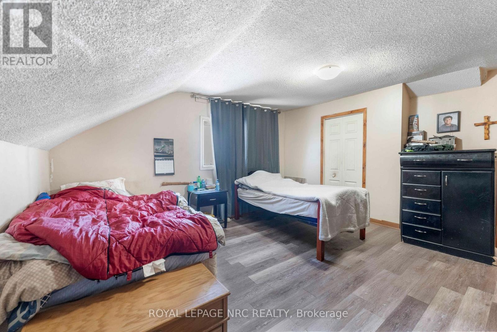 87 Pine Street S, Thorold, Ontario  L2V 3L9 - Photo 21 - X12800324