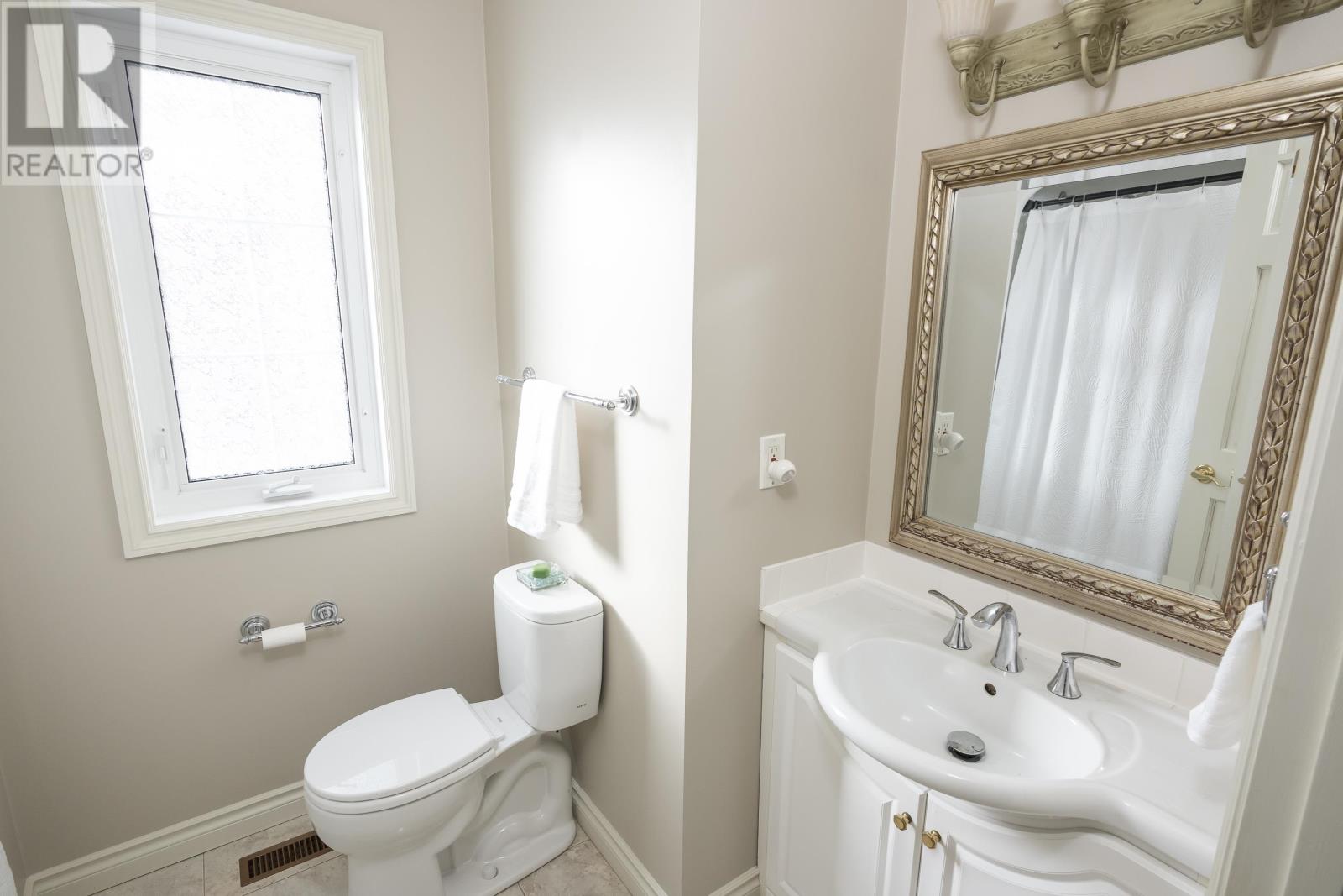 1866 Oliver Rd, Thunder Bay, Ontario  P7G 1P1 - Photo 27 - TB2600302