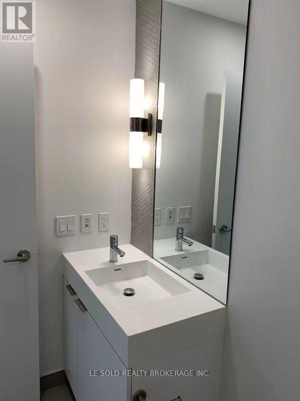 617 - 33 Helendale Avenue, Toronto, Ontario  M4R 1C5 - Photo 7 - C12821430