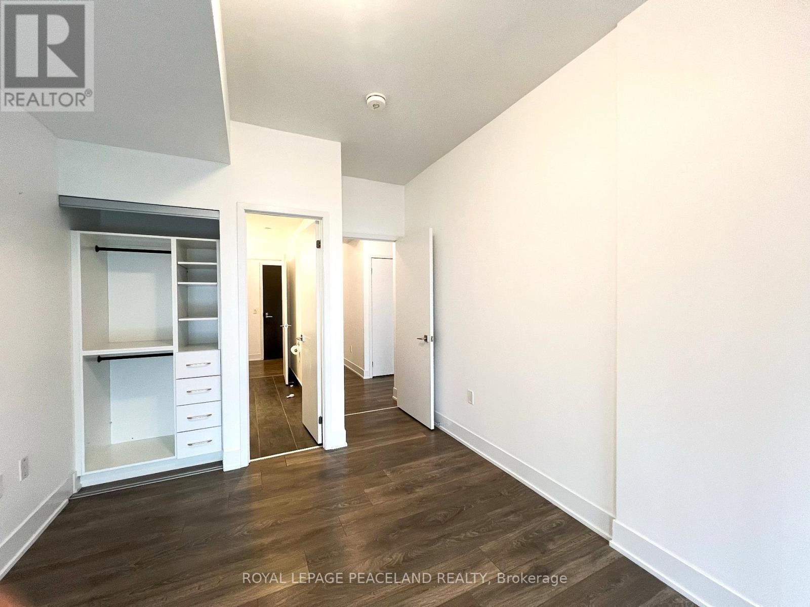 2002 - 2908 Highway 7, Vaughan, Ontario  L4K 0K5 - Photo 4 - N12821416