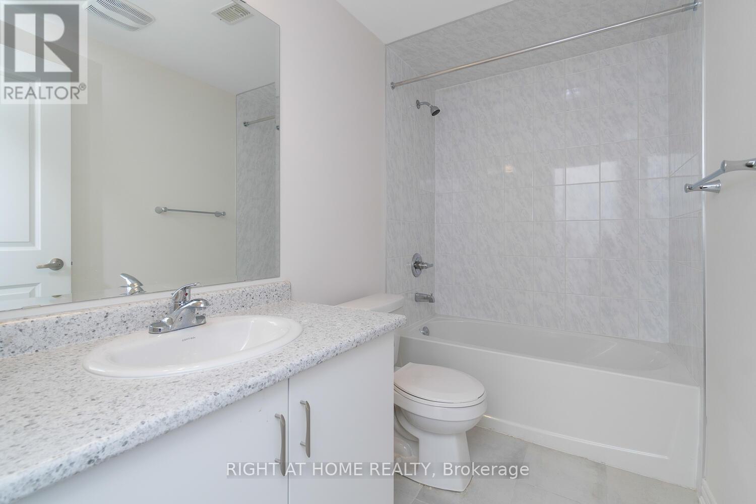 19 Robarts (Lower Level) Drive, Hamilton, Ontario  L9K 0H5 - Photo 10 - X12821428