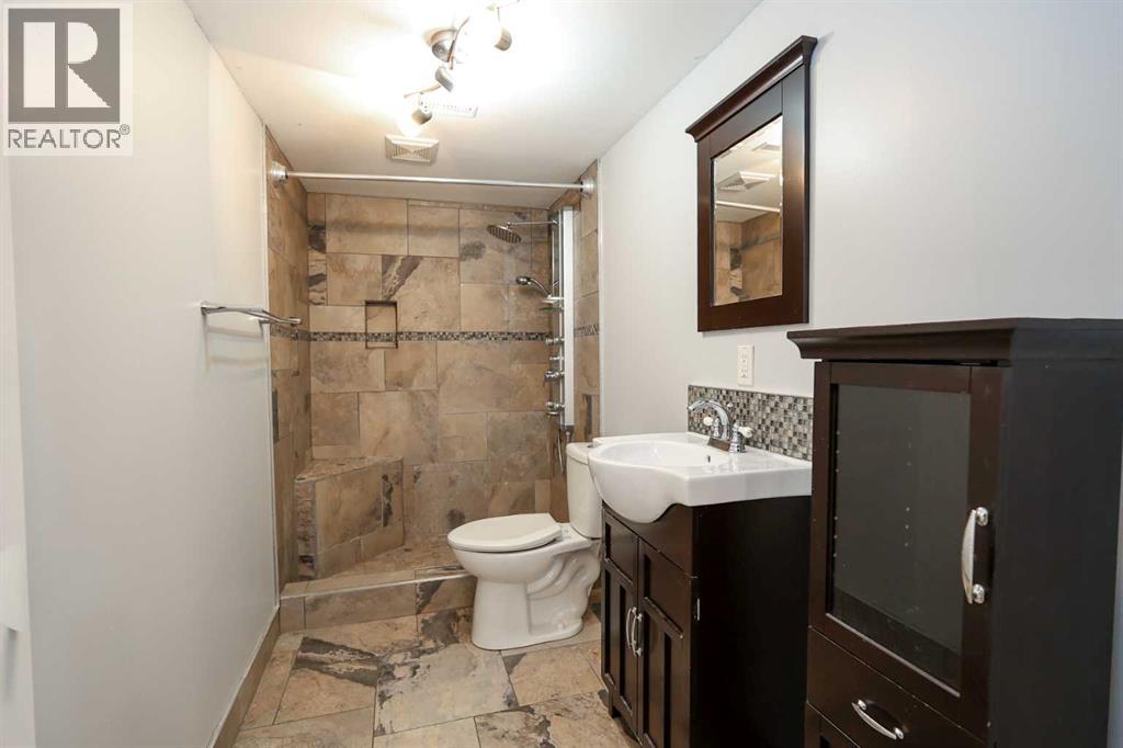 51 Ives Crescent, Red Deer, Alberta  T4R 3G9 - Photo 34 - A2286354